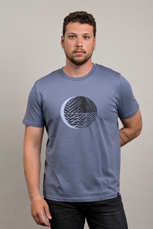 Alternative view of Camiseta orgánica azul nublado unisex HELEKLIPSE