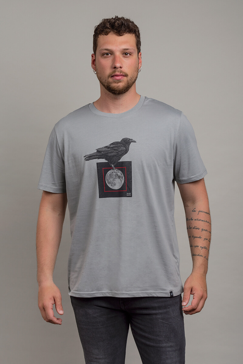 Camiseta orgánica gris unisex CUERVO LUNA - Imagen 2